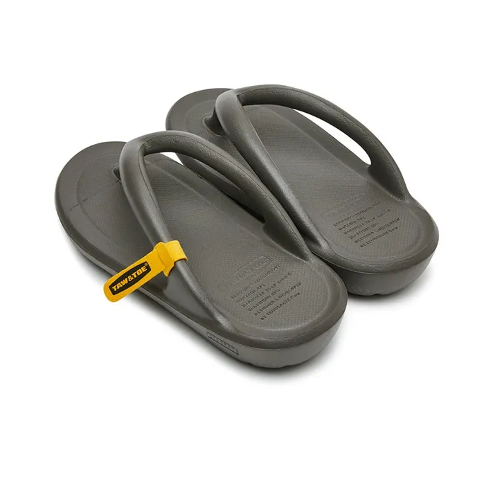 TAW&TOE Flip Flops Unisex Dark Gray-2