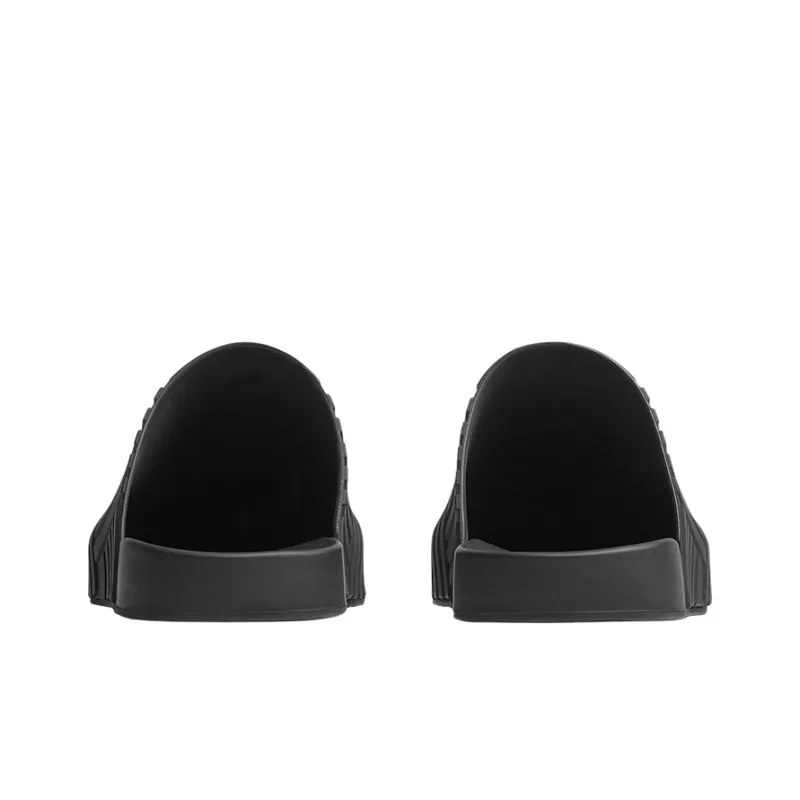 Bottega Veneta Slider Quiet Closed Toe Slippers Men's Black-4