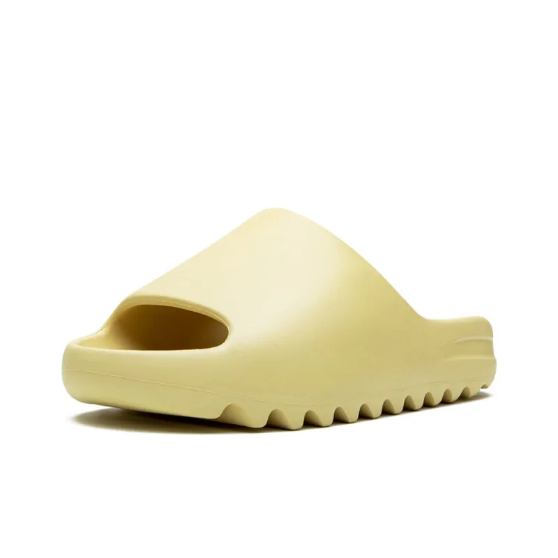 Adidas Originals Yeezy Slide Desert Sand-1