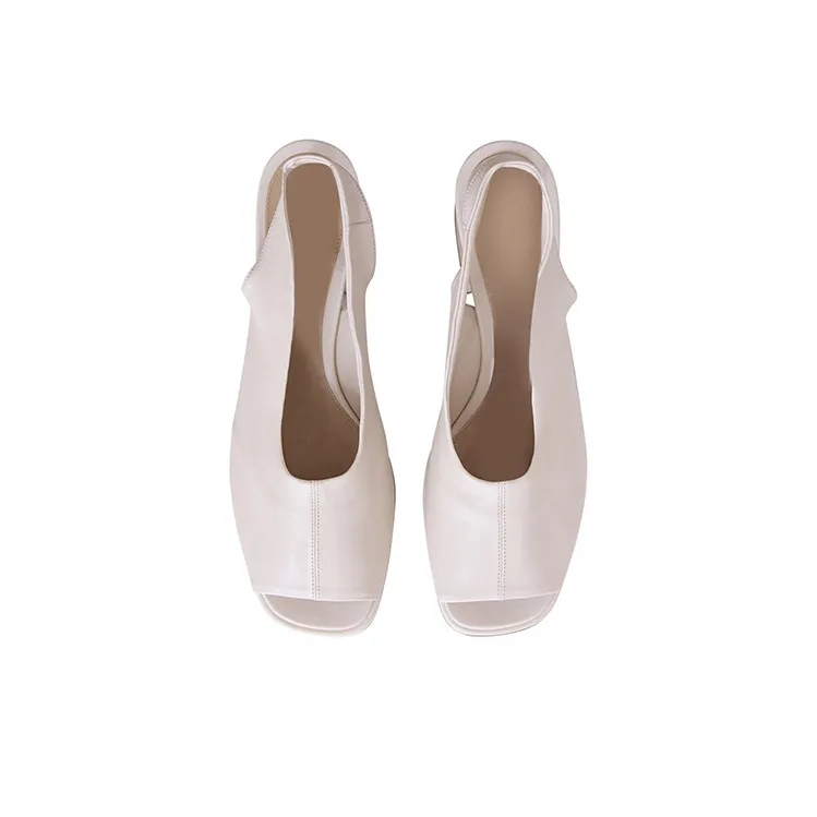 Bottega Veneta Stylish Sandals Women's Beige-4