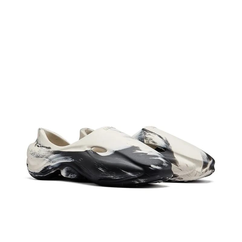 EQLZ EQUALIZER Quiet Abrasion Resistant Slide Slippers Unisex Black White-1