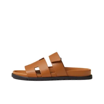 HERMES Chypre Sandal Naturel Calfskin Leather M