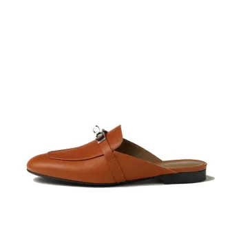 HERMES Oz Closed Toe Slippers Women's Brown