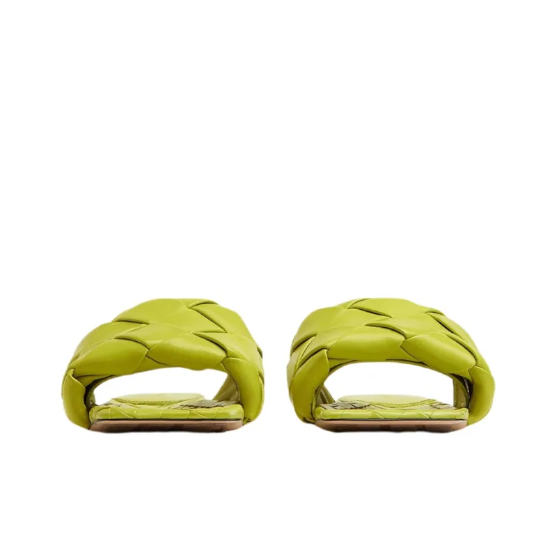Bottega Veneta Lido Stylish Sandal Women's Kiwi Green-3