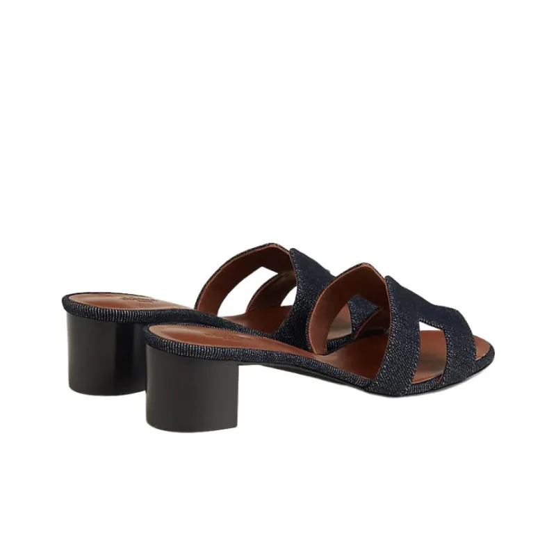 HERMES Oasis Slide Slippers Women's Black-4