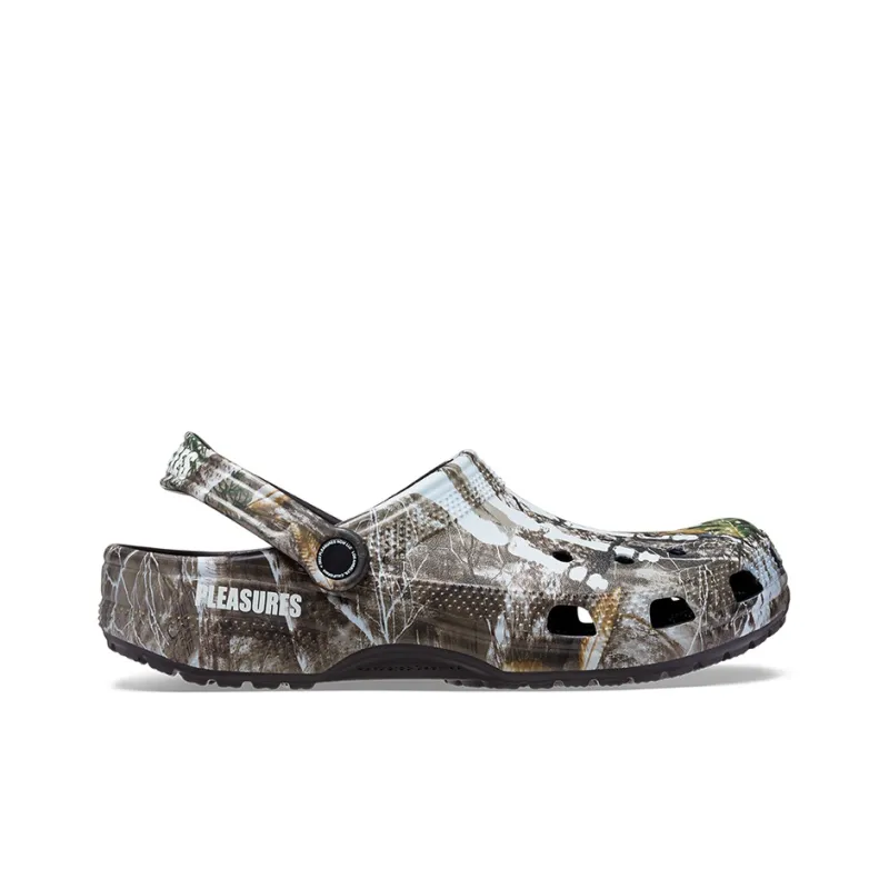 Crocs Classic Clog Pleasures Skeleton Realtree Edge Camo-1