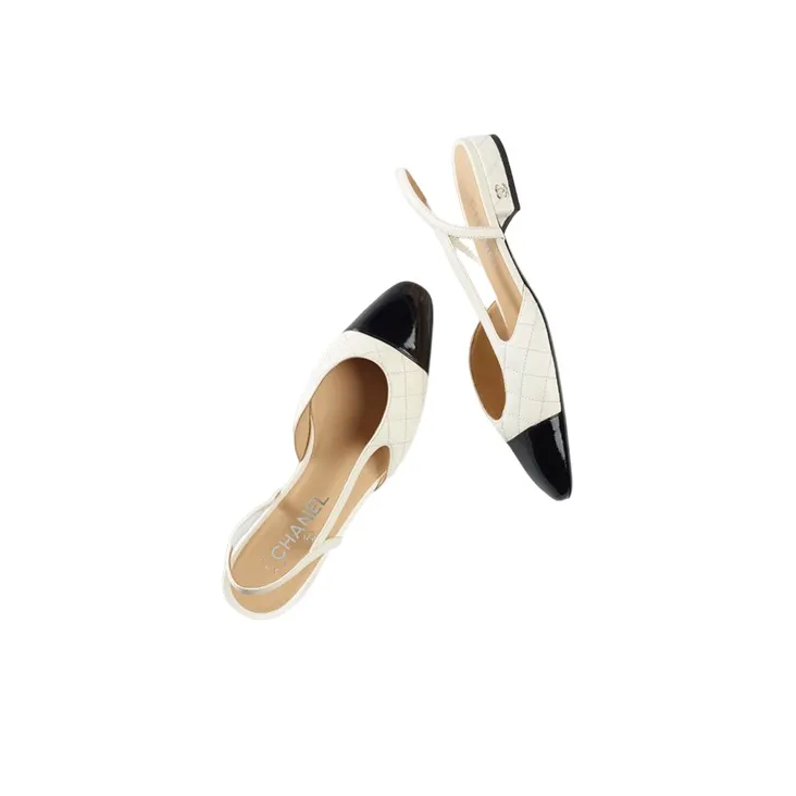CHANEL Stylish Sandal Women's White-2