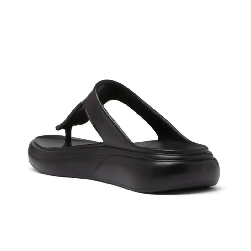 stuart weitzman Open Toe Flip Flops-3