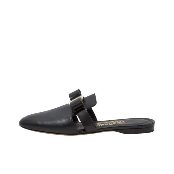 FERRAGAMO Vara Closed Toe Slippers Women's Black