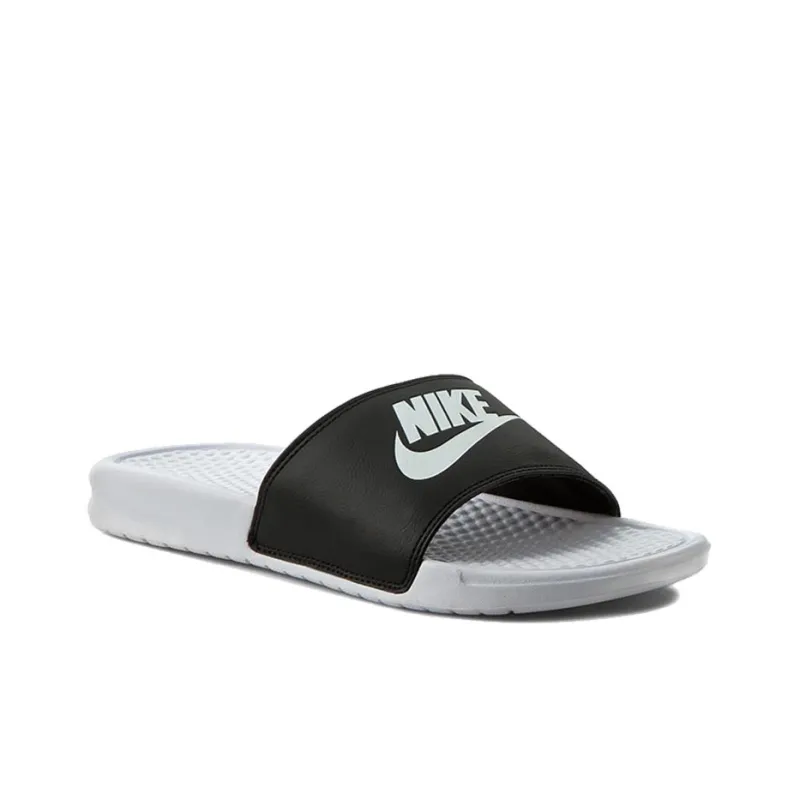 Nike Benassi "Just Do It“-1
