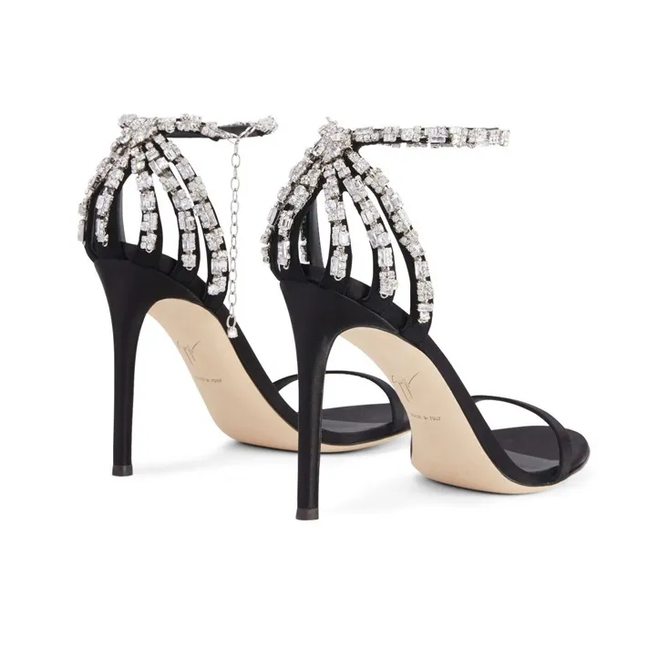 giuseppe zanotti Adele Crystal 105mm Sandals-3