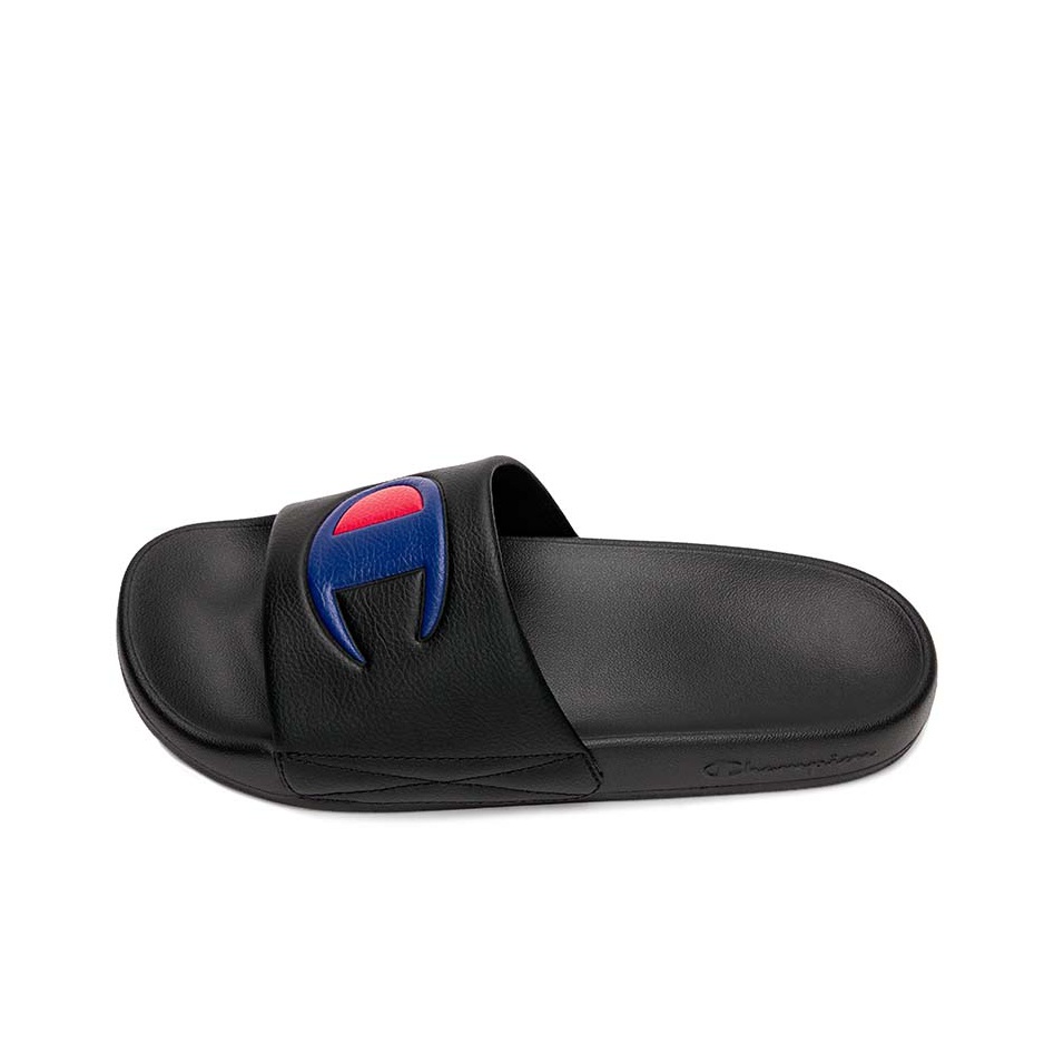 Champion fashion flops