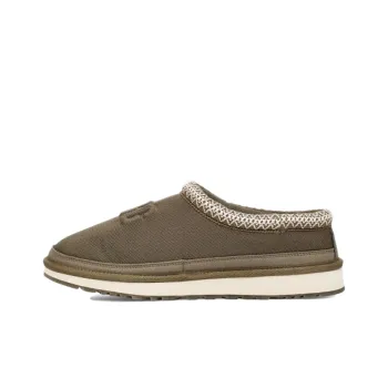 UGG Tasman