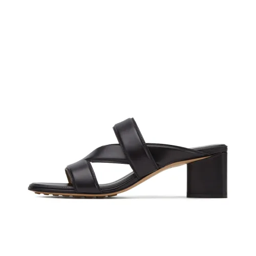 Bottega Veneta Leather Crossover-Strap Sandal Black Women's