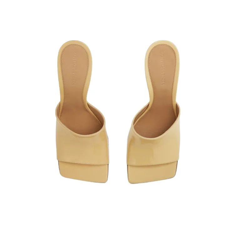 Bottega Veneta Stretch Odor Resistant Slide Slippers Women's Beige-3