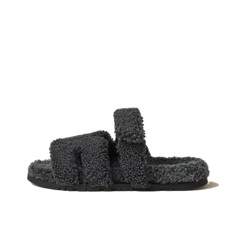 HERMES Slide Slippers Men's Black-0