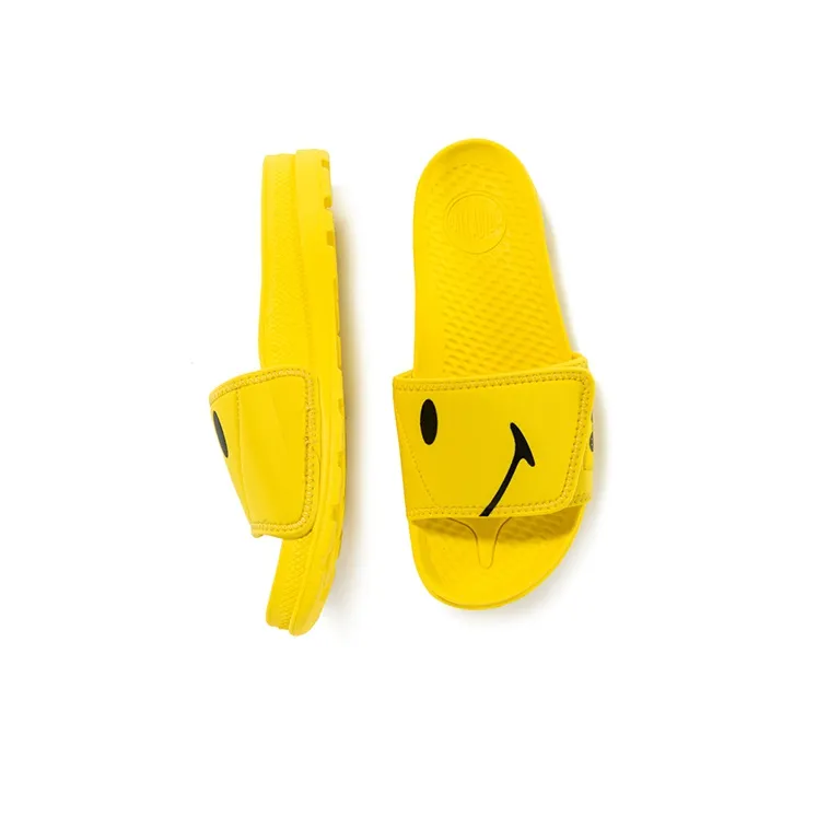 SMILEY x Palladium One-Word Sports Slippers Unisex Fiery Yellow-3