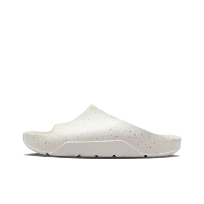 Jordan Post Slide Sail Metallic Gold-0