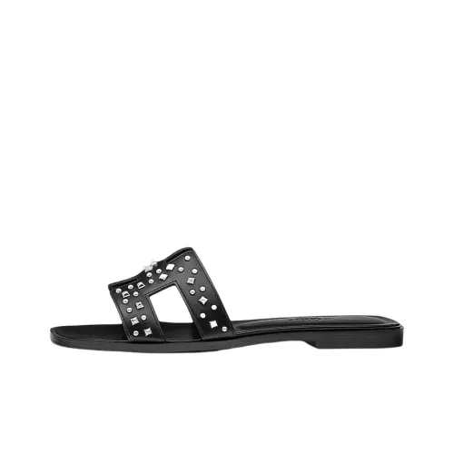 HERMES Oran Sandal Noir Stud Calfskin