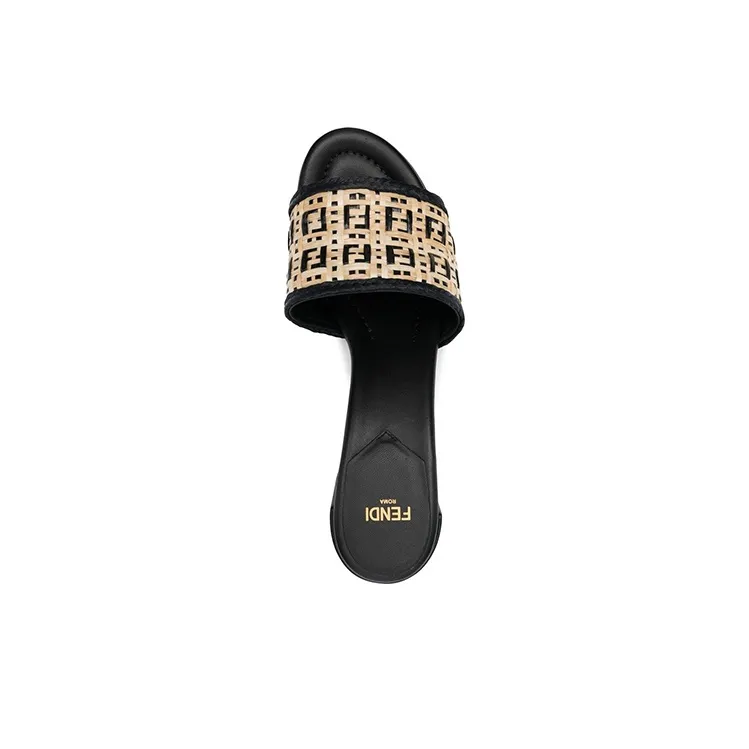 FENDI Slide Slippers Women's Black-2