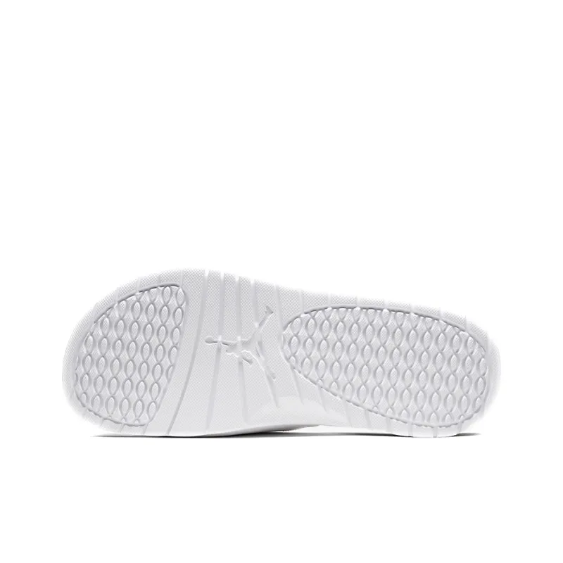 JORDAN Hydro 5 Retro White Fire Red-3
