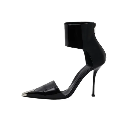 Alexander McQueen Harness Punk 105mm Leather Pumps