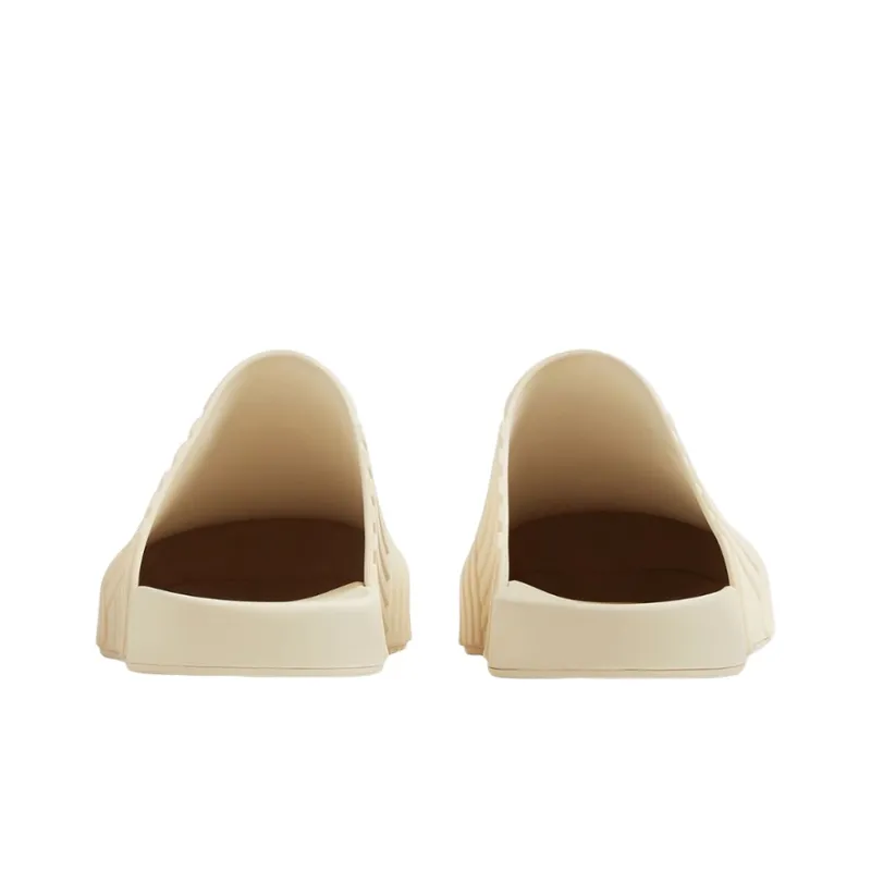 Bottega Veneta Slider Closed Toe Slippers Men's Sea Salt White-4