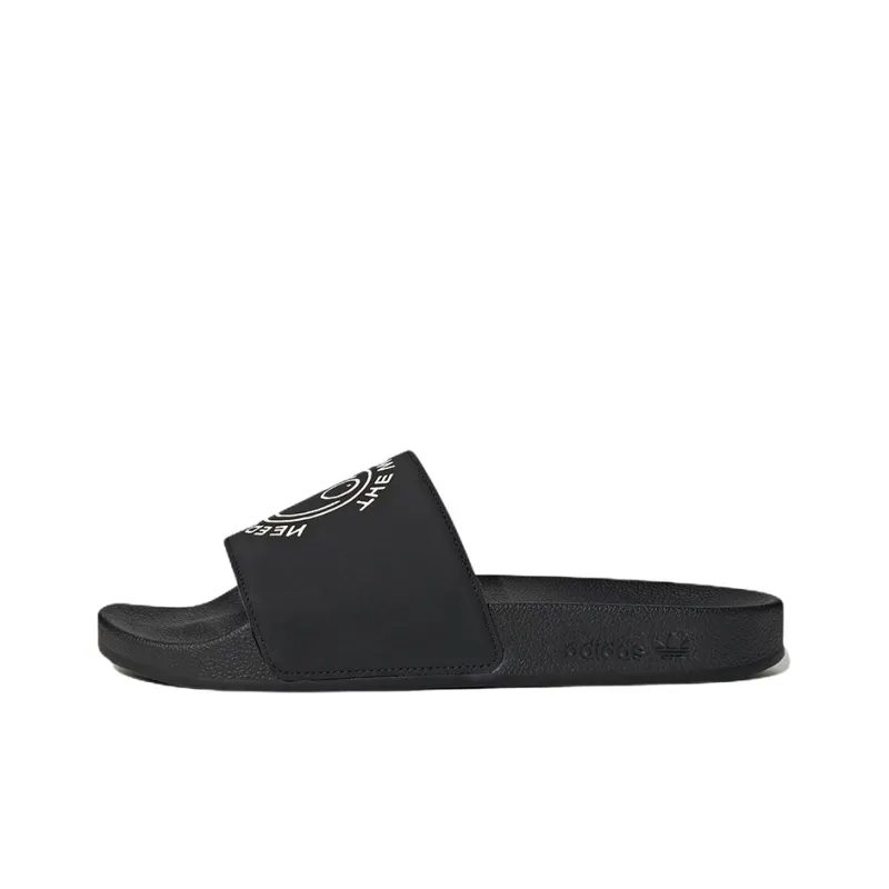 Adidas Andre Saraiva X Adilette Slide 'The World Needs Love'-0