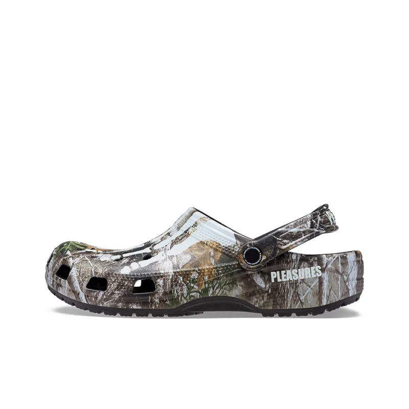 Crocs Classic Clog Pleasures Skeleton Realtree Edge Camo-0