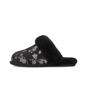UGG Scuffette II Stylish Sandals Women's Black