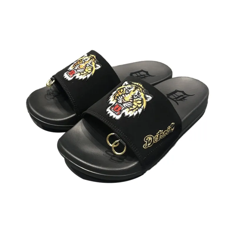 MLB Slipper Rubber Sole Metal Totem Slip Resistant Slide Slippers Unisex Black-1