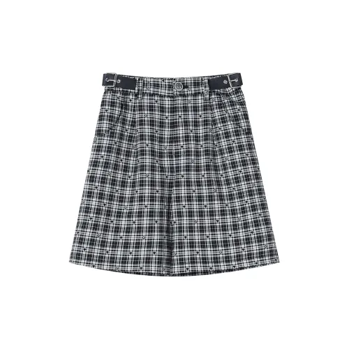 ELF SACK Casual Shorts Women's Academy Black/White Plaid Sub-Color