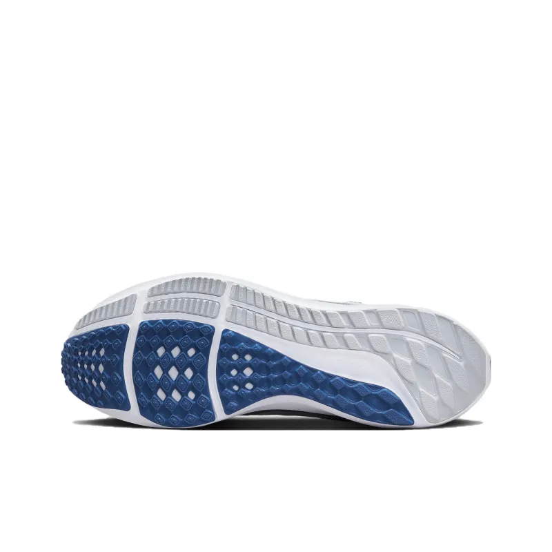 Nike Pegasus 40 Kentucky-5