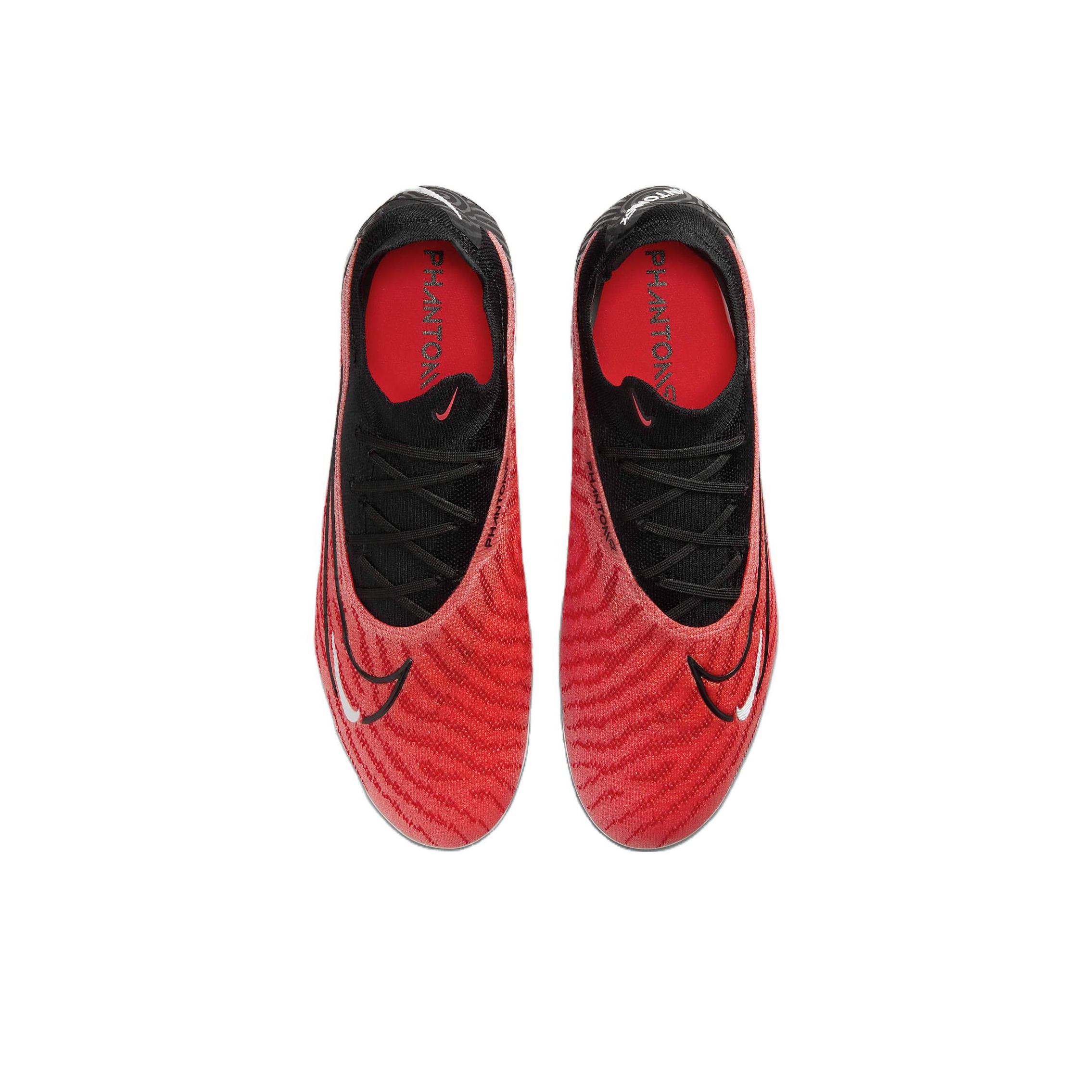 Hypervenom rojas focussed