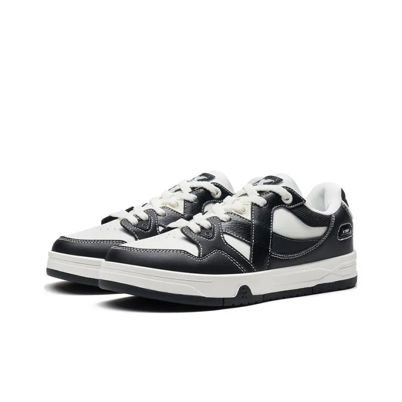 XTEP MAXX1.0 Slip Resistant Breathable Low Top Skateboard Shoes Women's Black White-2