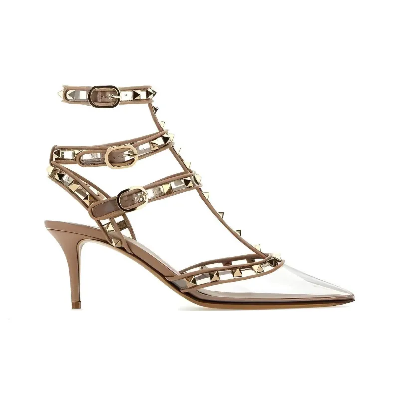 Valentino Garavani Rockstud Pointed Toe Pumps-1