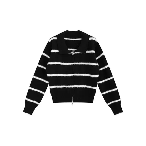 Garbege Knitwear Women's Black/White Stripes