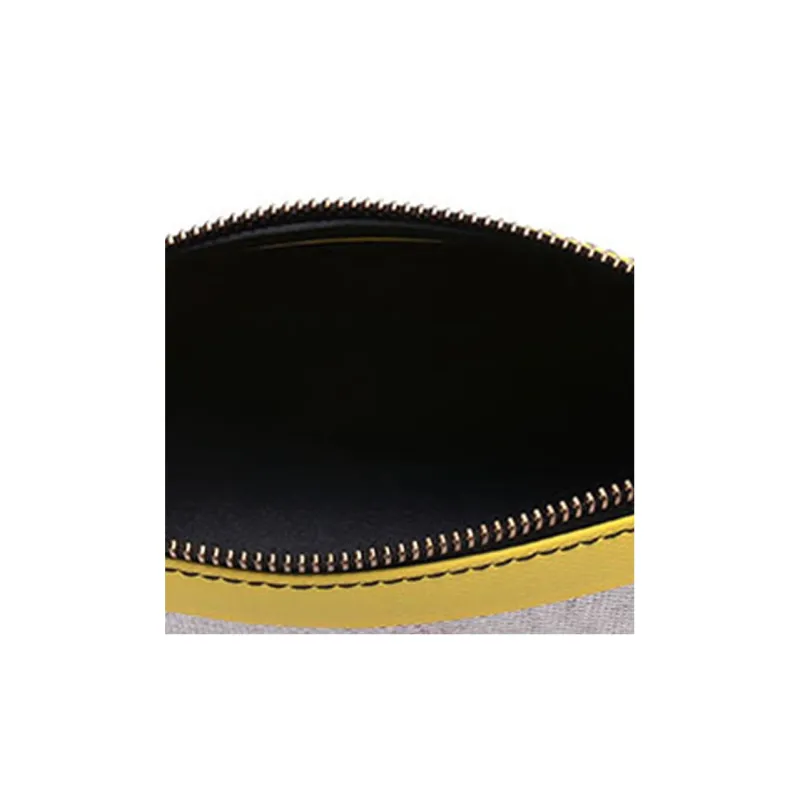 Burberry Clutches-4