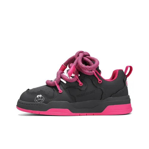 SESAME STREET Anti Slip Wear Resistant Lightweight Breathable Low Top Skateboard Shoes Unisex