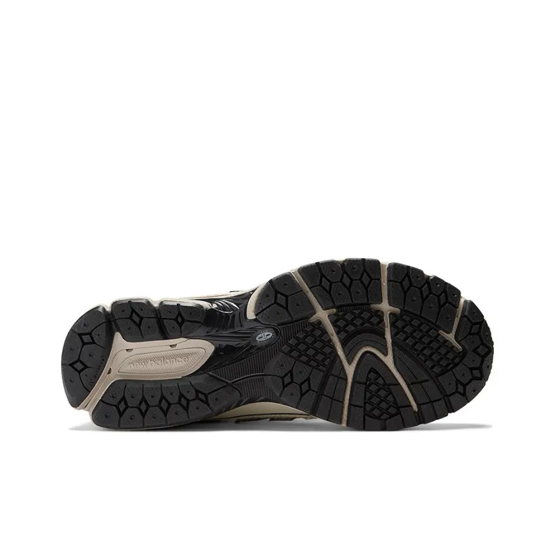 New Balance 1906R Ganni Egret-4