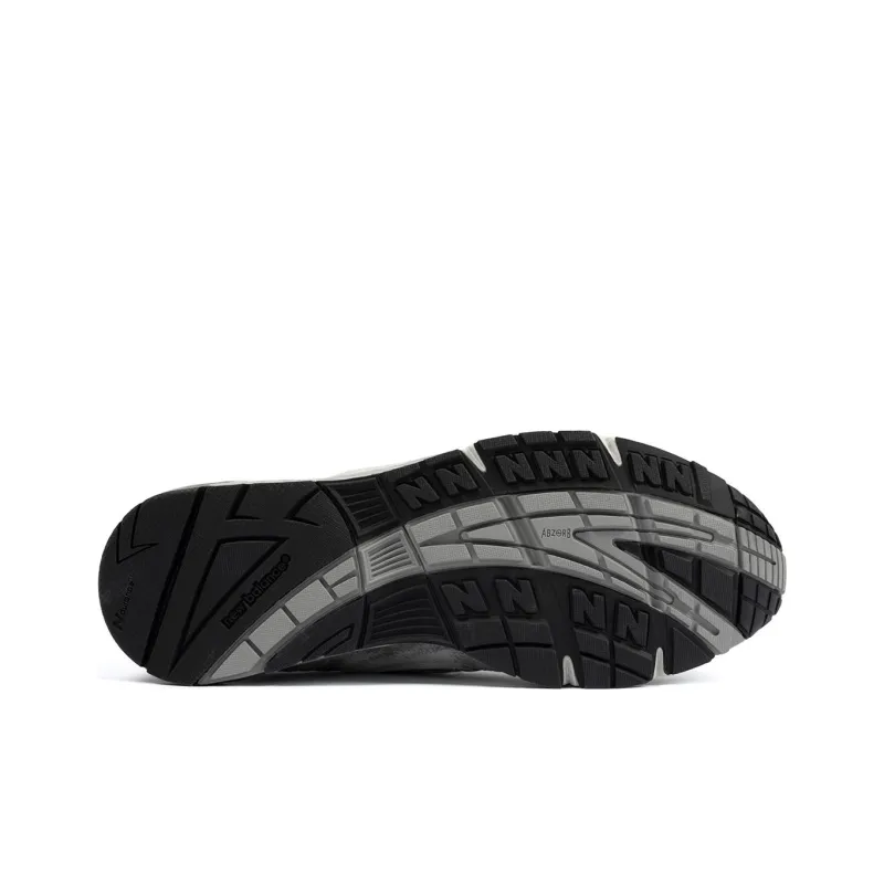 New Balance 991 MiUK Washed Grey-4