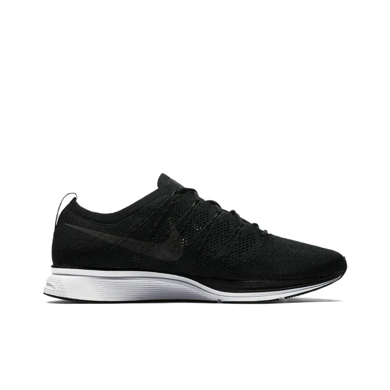 Nike Flyknit Trainer Black White 2018-1