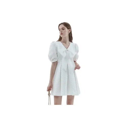 Caroline Short-Sleeved Dresses Women's White