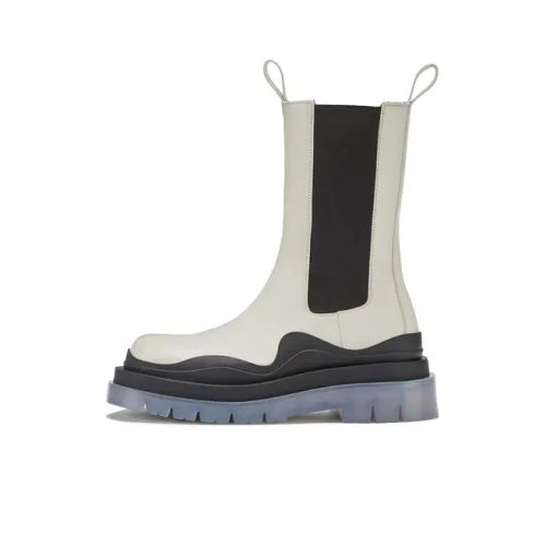 Bottega Veneta Tire Chelsea Boots Women's White