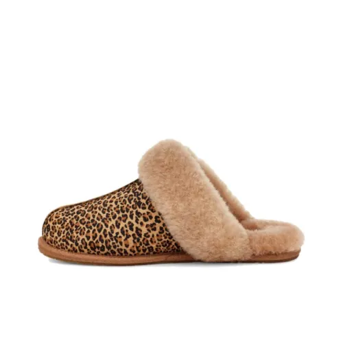 UGG Scuffette II Speckles Slippers