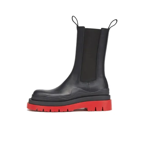 Bottega Veneta Tire Chelsea Boots Women's Black/Red