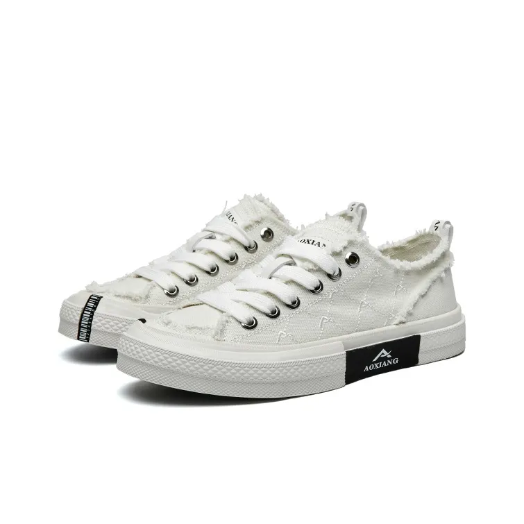 Oak Elephant Low-Top Canvas Shoes Unisex Black-2
