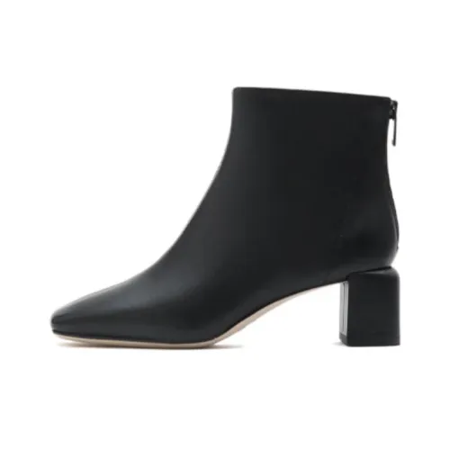 Staccato Ankle Boots Women's