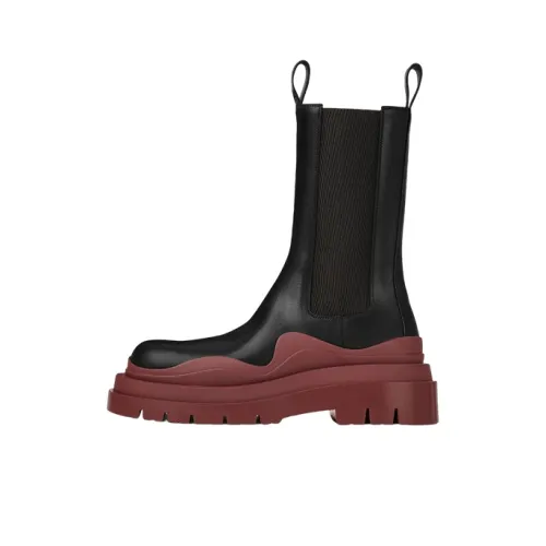 Bottega Veneta Bottega Venetta Tire Boot Black Maroon