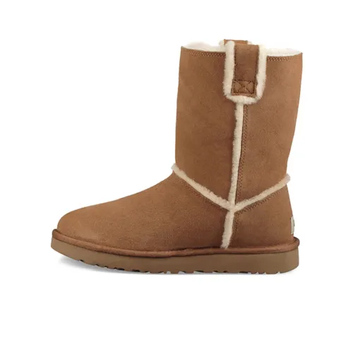 UGG CLASSIC SHORT Snow Boots Women's Chestnut Brown